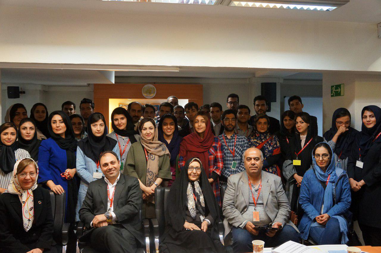 unic-helps-university-of-tehran-graduate-students-to-find-needed-un-information